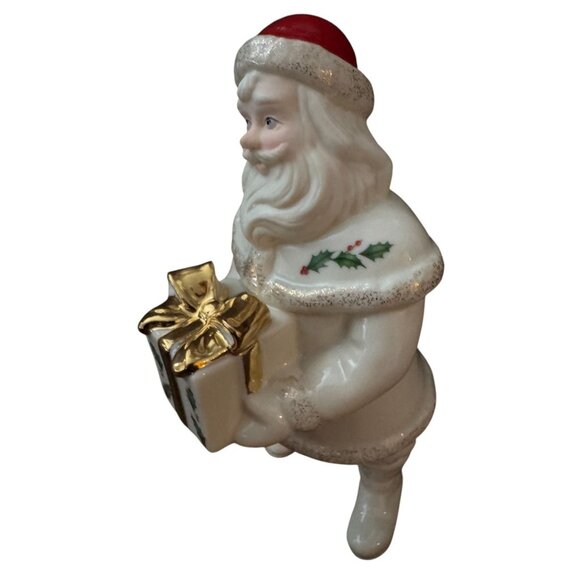Lenox Santas Macy's Gift Figurine 2015 Santa Claus With Gift Box 7" Tall Porcela - Picture 8 of 8